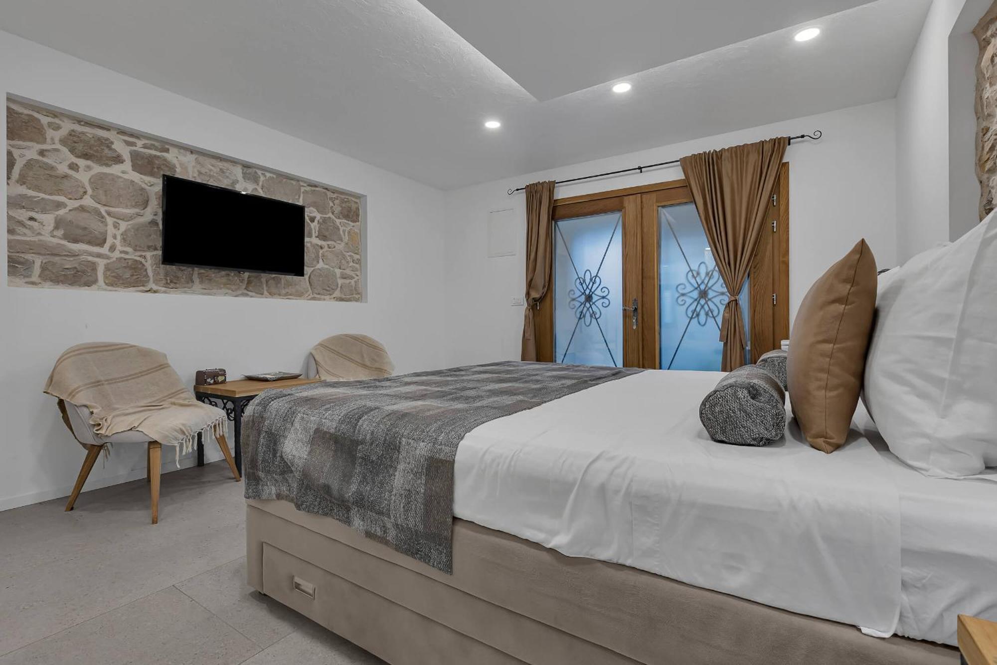 Luxury Rooms Palace B&B Makarska Exterior foto